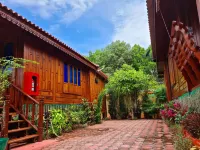 Buntham and Chwee Resort Hotell i Klaeng