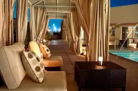 DoubleTree by Hilton Monrovia - Pasadena Area - Pools