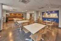 City Express by Marriott Celaya Galerias Hotels in Celaya