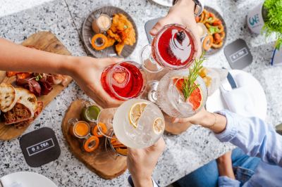 料理 マリオット エグゼクティブ アパートメンツ ロンドン ウェスト インディア キーの写真