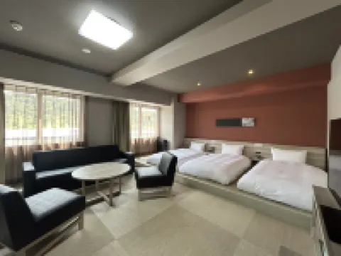 露櫻酒店Grand秩父店 秩父市酒店