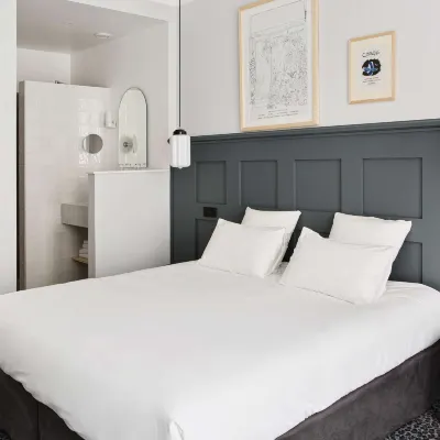Hotel De Verdun 1882 Hotels near INSEEC MSc & MBA
