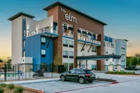 The Elm, a Ramada by Wyndham فنادق في Denton County