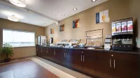Best Western Plus Peace River Hotel  Suites - breakfast