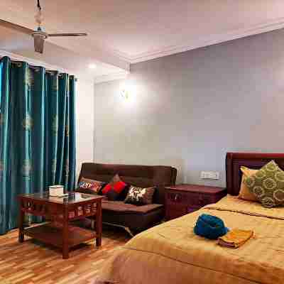 Nary Apartment Rooms