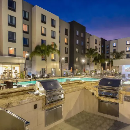 Homewood Suites by Hilton Anaheim Resort - Convention Center