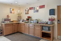 洛諾克貝斯特韋斯特優質飯店 - 早餐