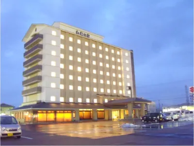 ルートイングランティア氷見 和蔵の宿 氷見市立博物館研究室周辺のホテル