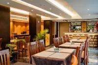Divan Clarks Inn Goa - breakfast