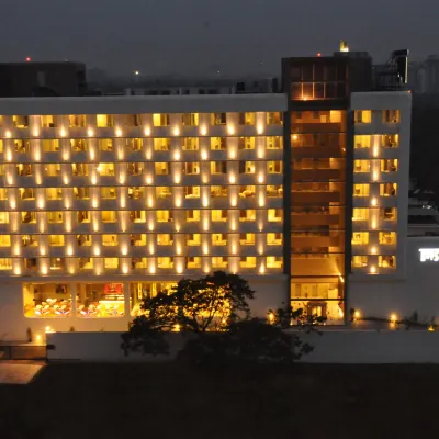 Keys Select by Lemon Tree Hotels, Kochi Hotels near Shiva Temple