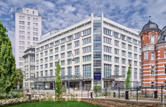 耶拿濱海多林特酒店