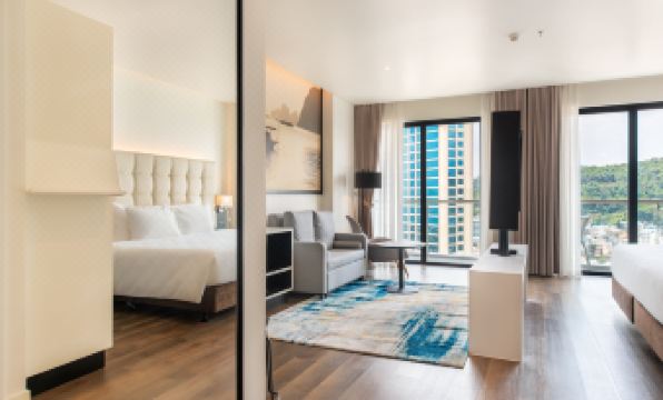 Hotel Soleil Halong, Trademark Collection by Wyndham