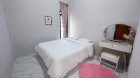 Happy Homestay Singkawang