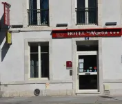 Logis Hôtel Saint Martin Hotels near Musee des Beaux-Arts