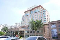 Riverside International Hotel