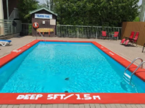 Riviera Inn & Suites 1000 Islands Hotels in Gananoque