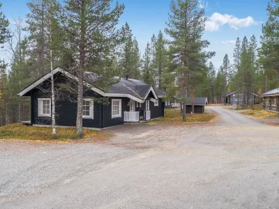 Lomaylläs / Hankipolku 2 Hotels near Kesänkitunturi