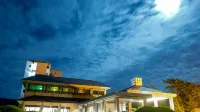 Hotel Oosado Hotels near Sado Island
