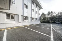 Gyeongju Zara Motel - parking