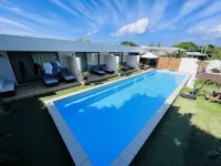 Nest Iriomote Hotels near Shirahama Port