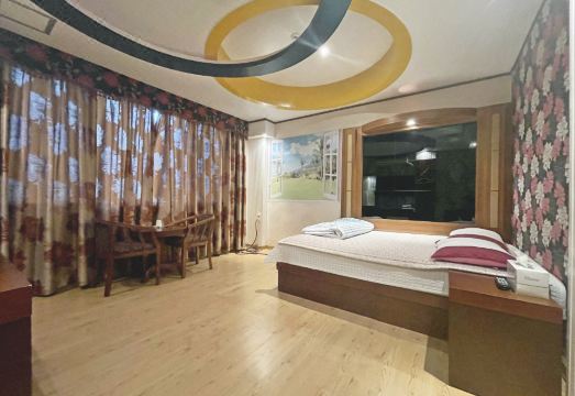 호미곶 한나 호텔의 깔끔한 내부 객실 이미지