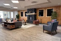 Ramada by Wyndham Estevan - parking