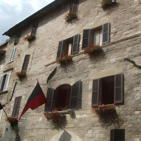 Hotel Properzio