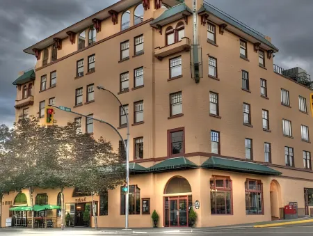 The Plaza Hotel Downtown, Trademark Collection by Wyndham Отели в г. Томпсон-Никола