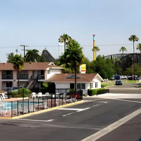 Colony Inn