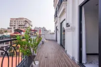 럭스 파라다이스 스위트 호텔 호앙 카우