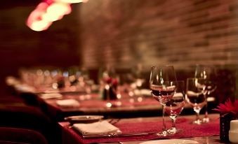 Hampton Inn by Hilton Bogota Usaquen - Housity