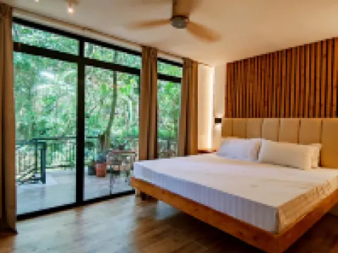 Kaliraya Surf Kamp by Eco Hotel Laguna Hoteles en Lumban