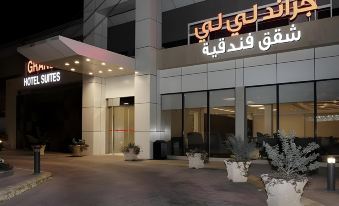 Grand Lily Hotel Suites