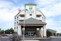 Holiday Inn Express & Suites Colorado Springs Airport