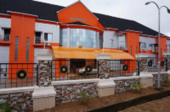 Aenon Suites Oshogbo Отели в г. 