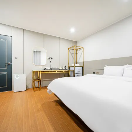 Iksan Hotel Gabolga
