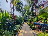 Vintage Beach Resort Hotels near Shri Damodar Sal