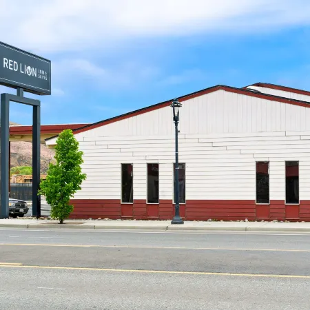 Red Lion Inn & Suites Yakima