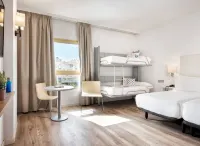 Hotel Melilla Puerto Affiliated by Meliá Hotels near Floristería Paco