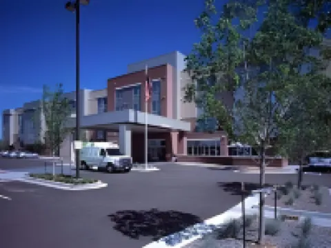 スプリングヒル スイーツ バイ マリオット デンバー アンシュッツ メディカル キャンパス オーロラのホテル