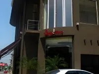 Hotel Clipa Các khách sạn gần Catedrala ortodoxa / Orthodox Cathedral