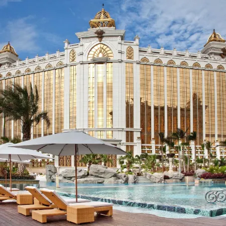 Galaxy Hotel