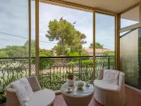 Les Mimosas - balcony