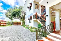 The Lavana Camp Coco Batangas by RedDoorz Hotels in Alitagtag