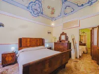 Silent Bay Historical - 3-Star