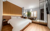 Citiz Hotel Hotels in Сіхин