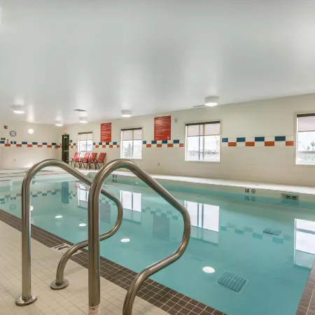 Comfort Inn & Suites Edmonton International Airport