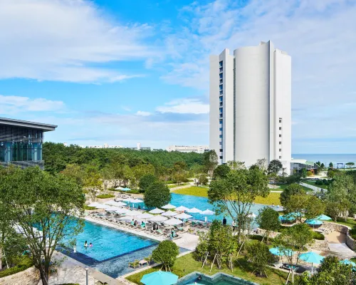 Ananti at Busan Village Hotels near 해파랑길 3코스 시작점(대변항)