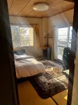 湖畔旅館
