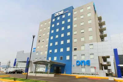 One Queretaro Centro Sur Hotels in Општина Ел Маркес